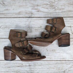 FREEBIRD Steve Madden Quail tan leather strappy buckle distressed sandal boots 7